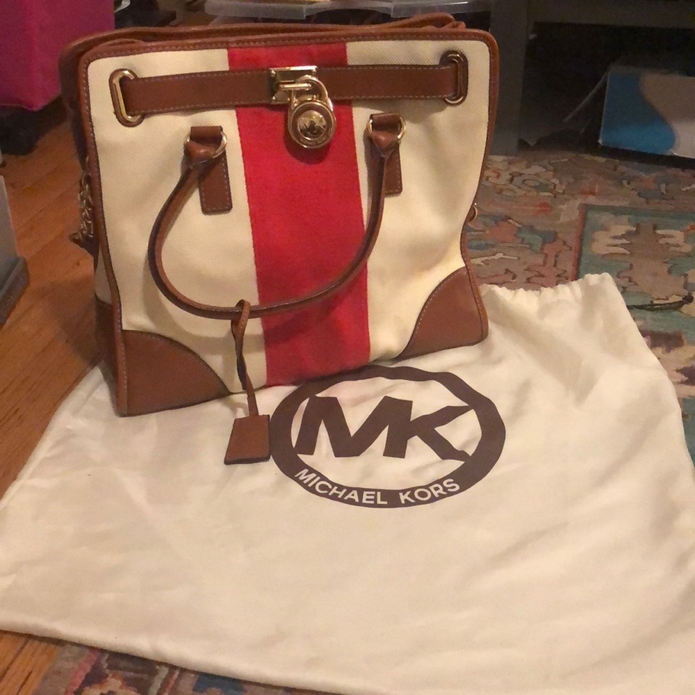 Michael kors purse